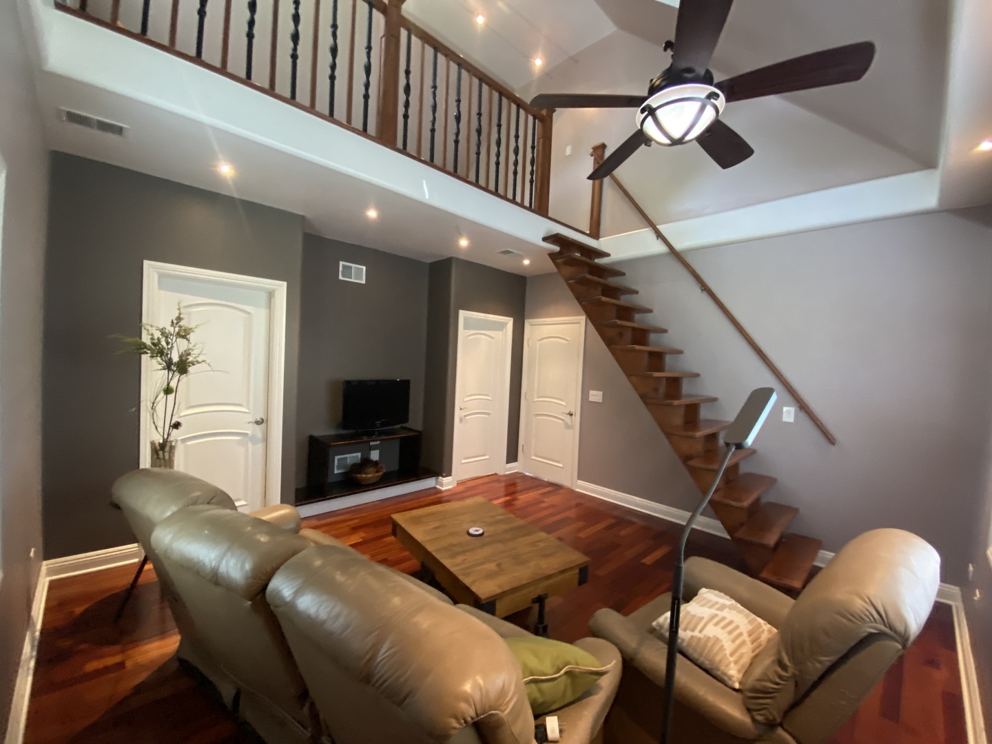 7304 W 108th Street, Worth, IL 60482