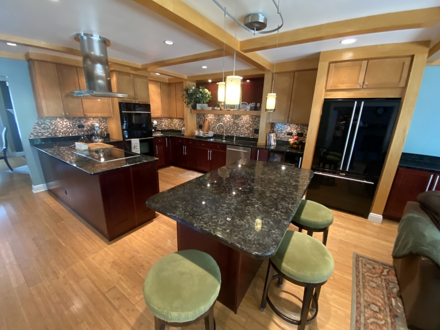 7304 W 108th Street, Worth, IL 60482