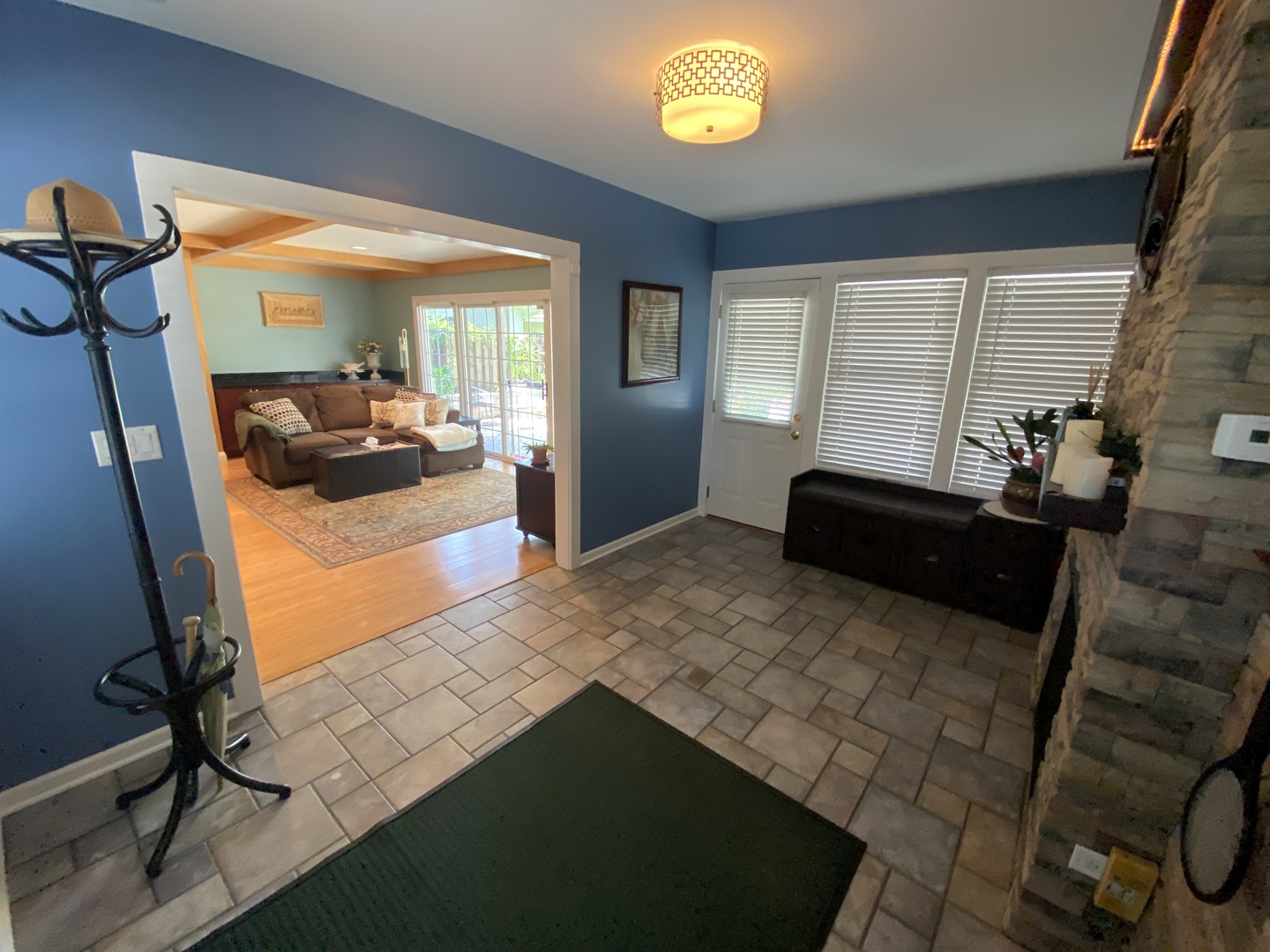 7304 W 108th Street, Worth, IL 60482
