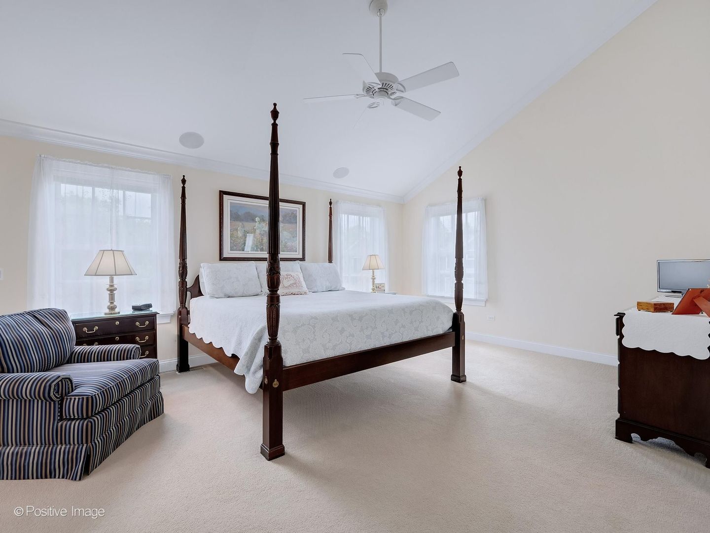 608 CADILLAC Drive, Wheaton, IL 60187
