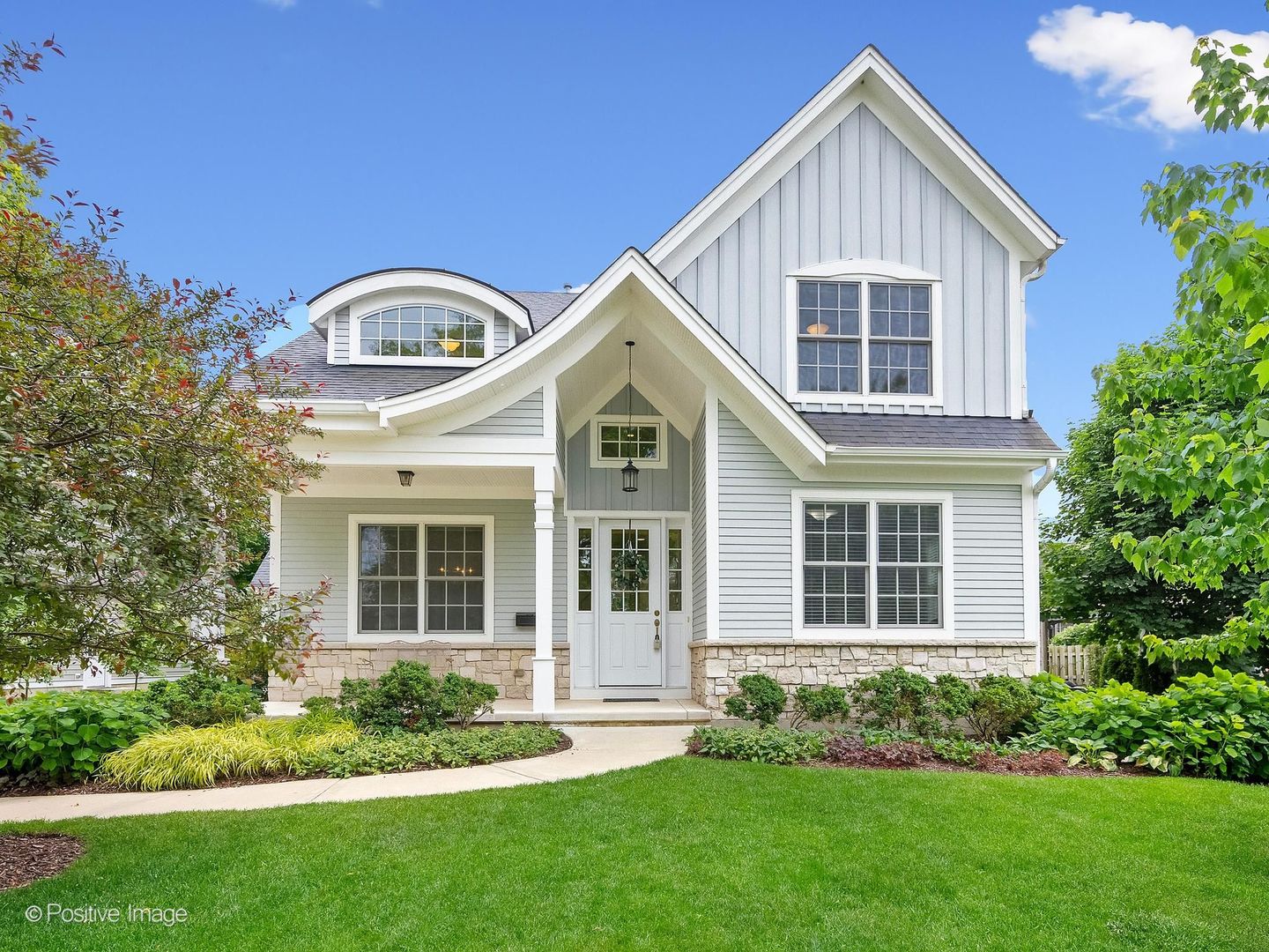 608 CADILLAC Drive, Wheaton, IL 60187
