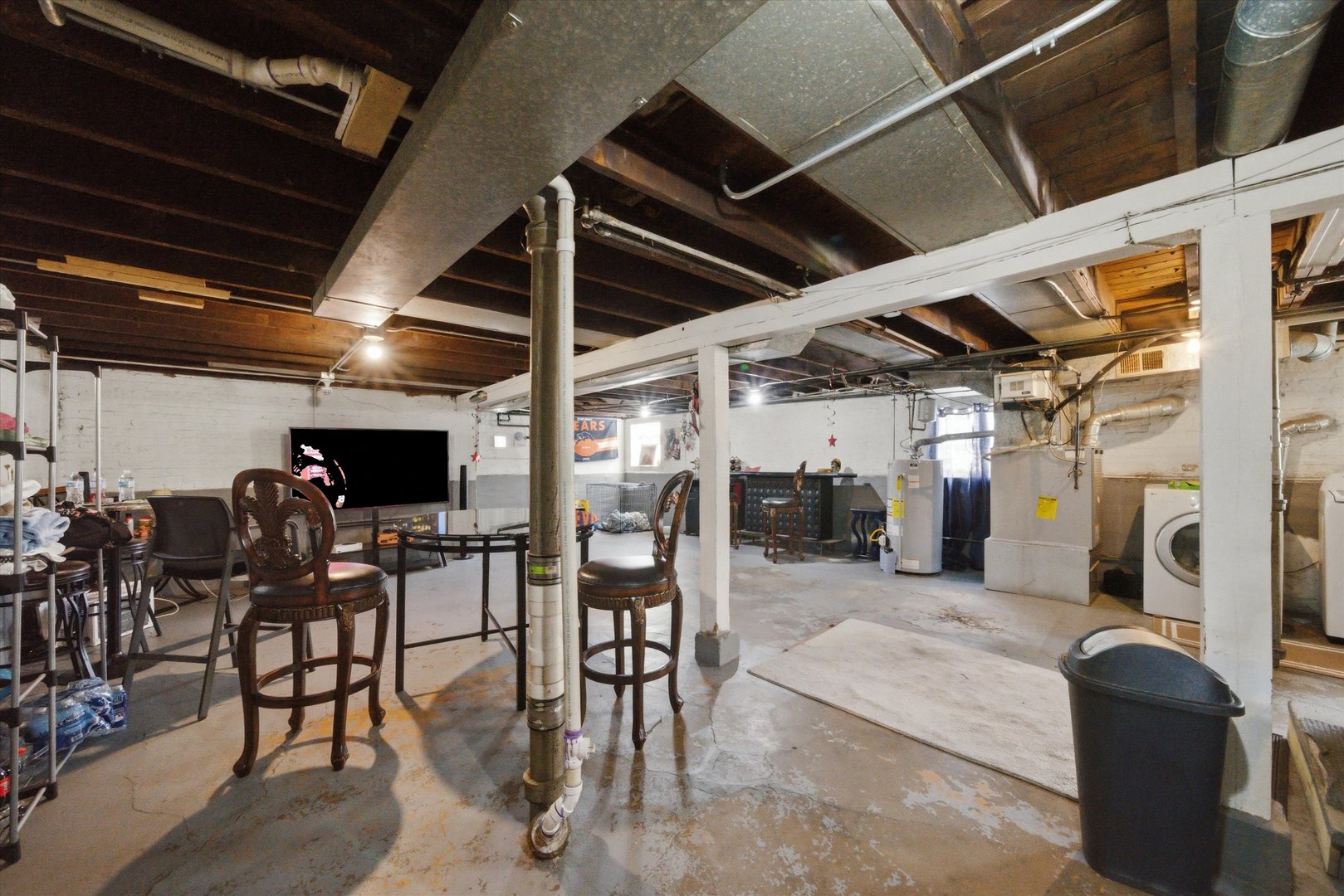 134 S 16th Avenue, Maywood, IL 60153