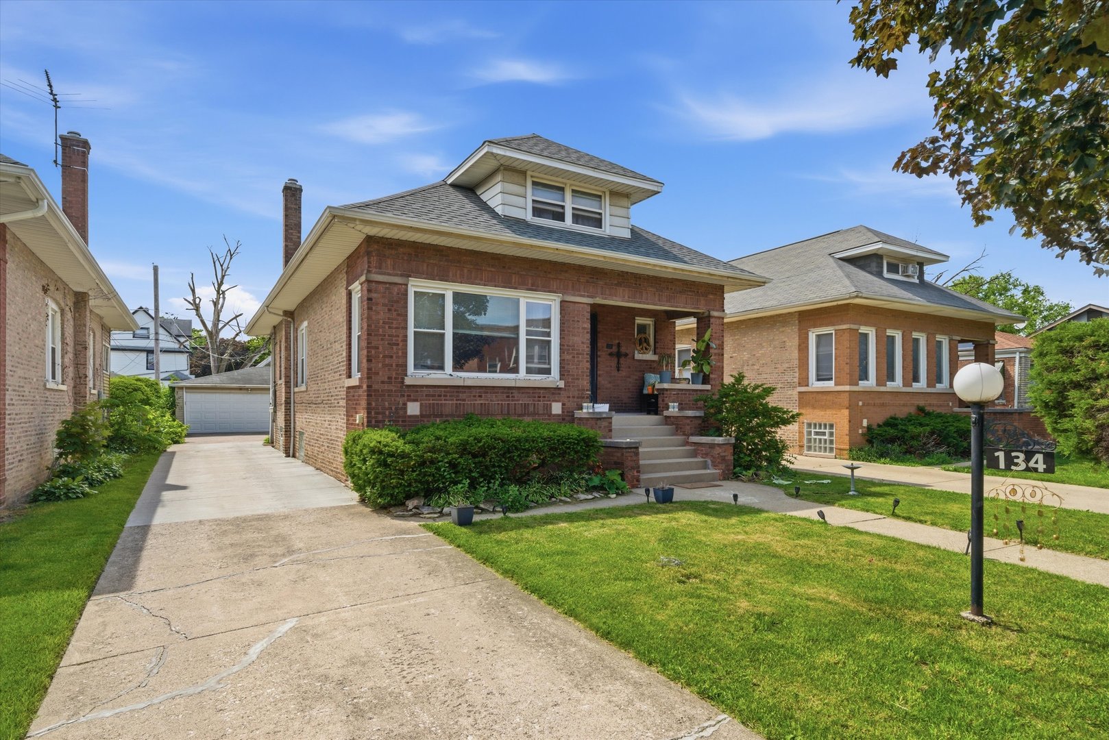 134 S 16th Avenue, Maywood, IL 60153