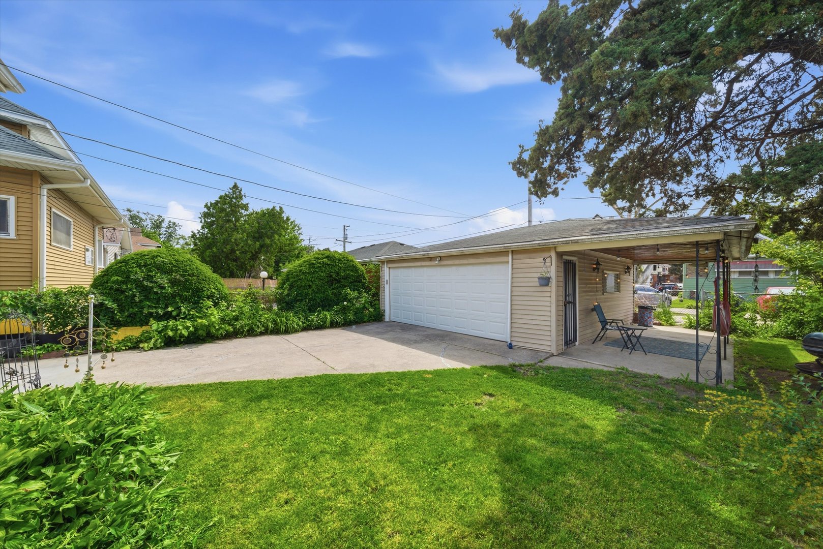 134 S 16th Avenue, Maywood, IL 60153