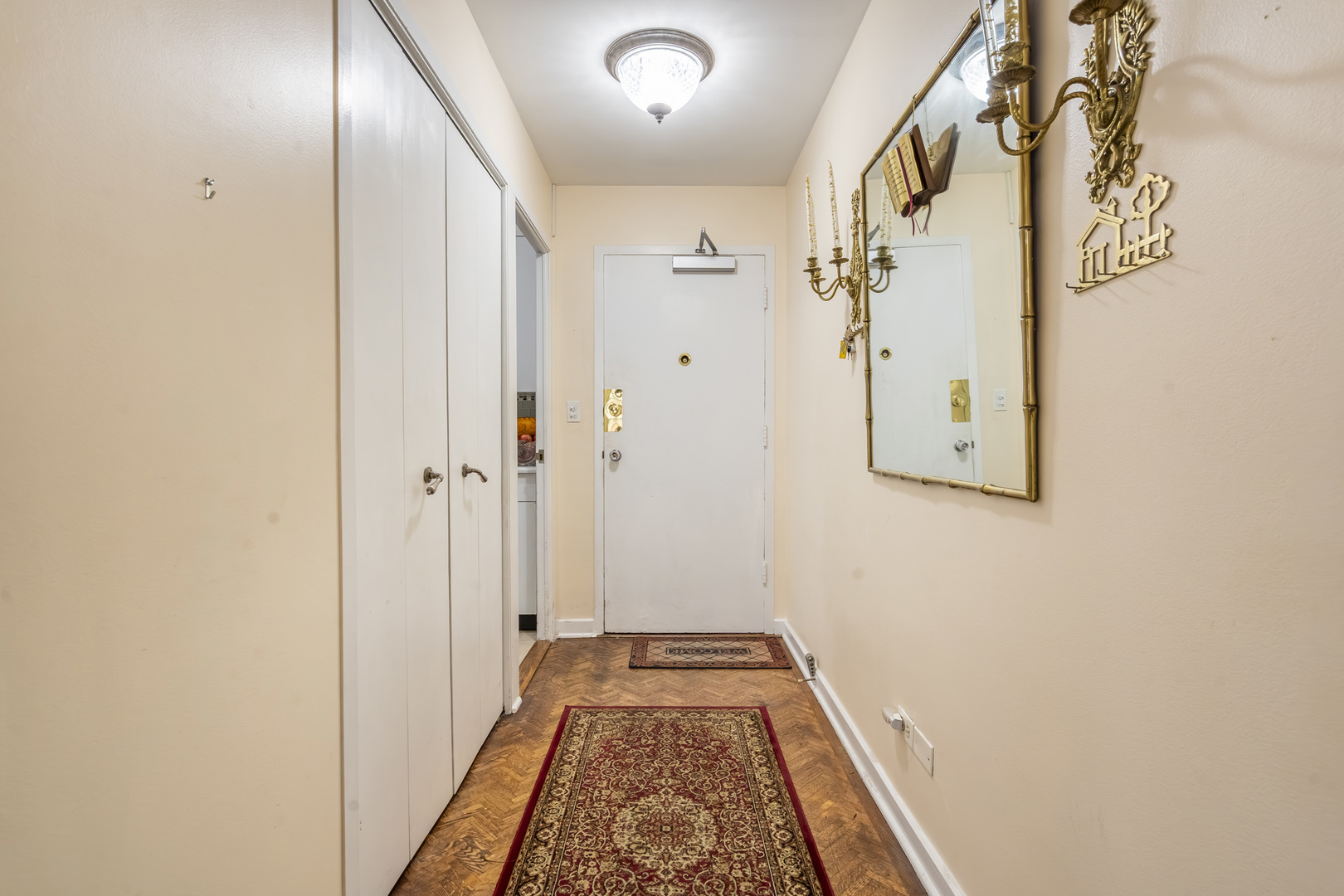 850 N Dewitt Place #9AC, Chicago, IL 60611
