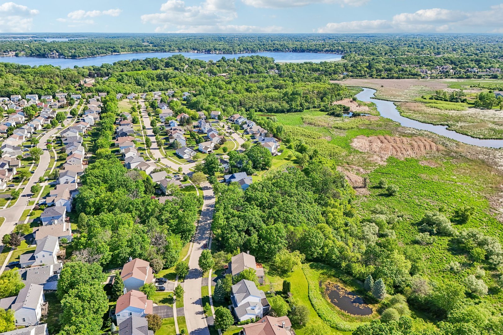 623 N Overlook Trail, Round Lake, IL 60073