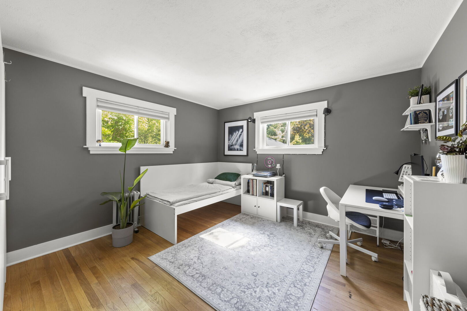 21W363 Walnut Road, Glen Ellyn, IL 60137