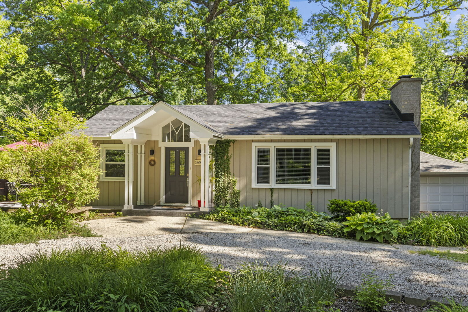 21W363 Walnut Road, Glen Ellyn, IL 60137