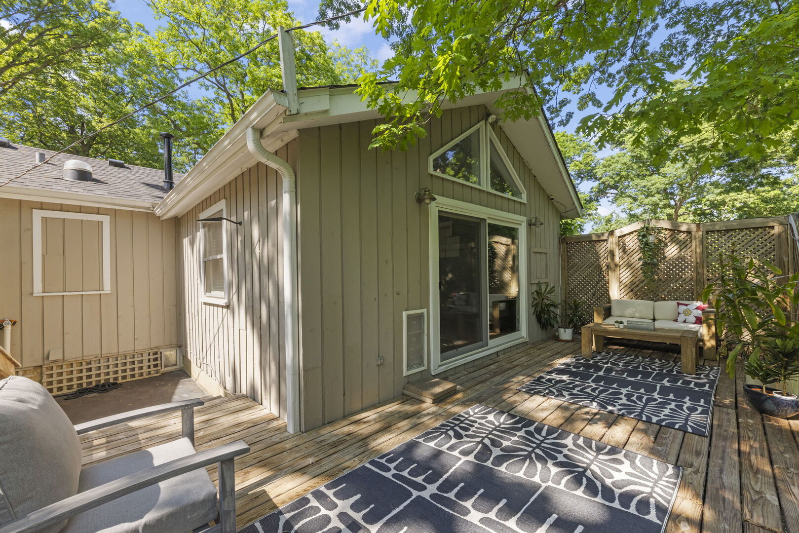 21W363 Walnut Road, Glen Ellyn, IL 60137