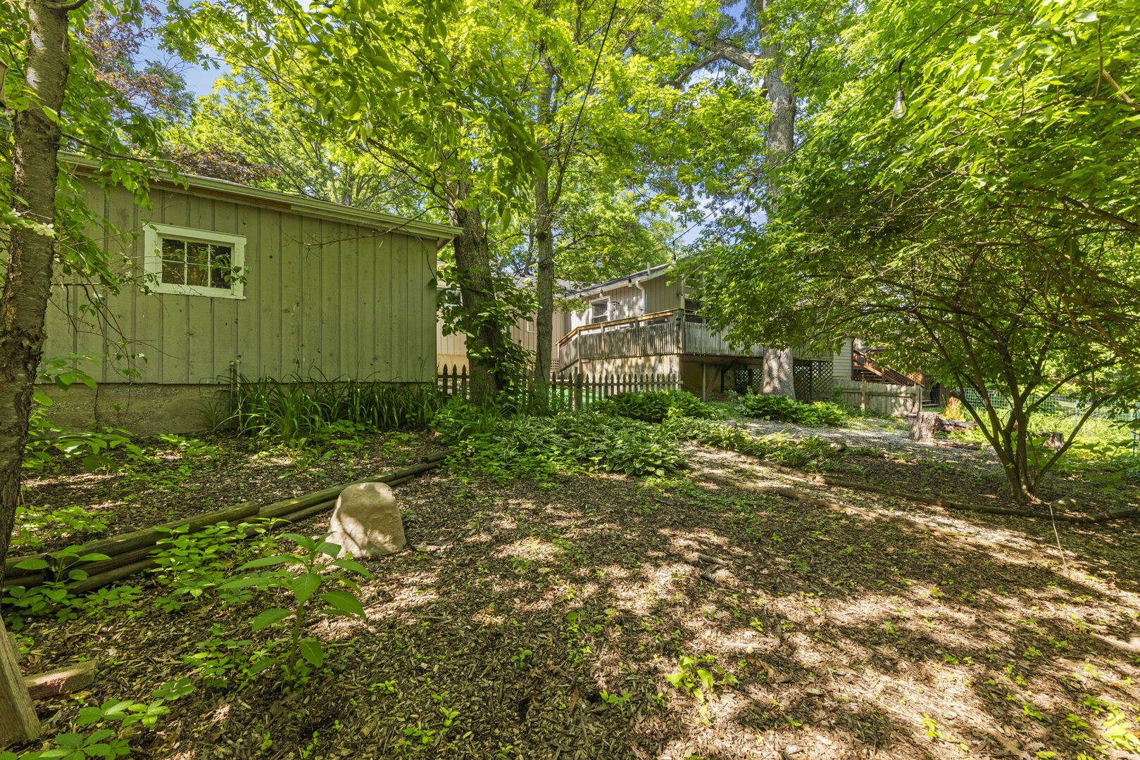 21W363 Walnut Road, Glen Ellyn, IL 60137