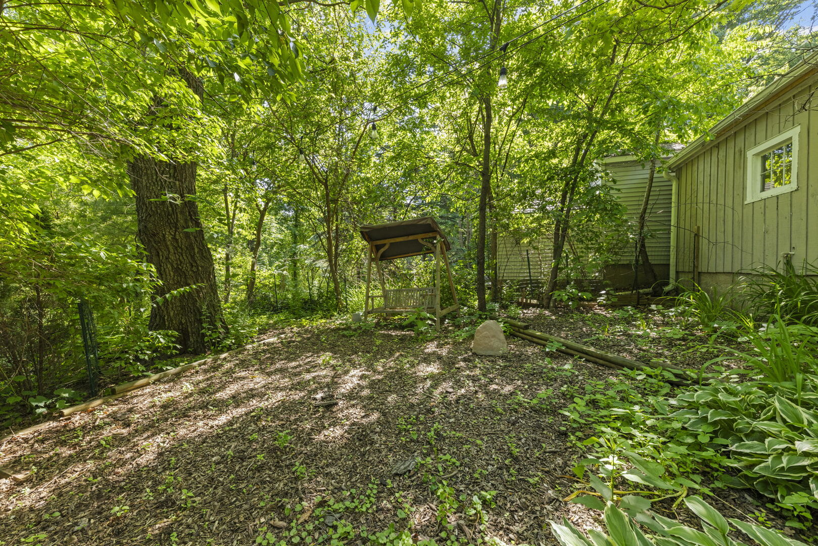 21W363 Walnut Road, Glen Ellyn, IL 60137