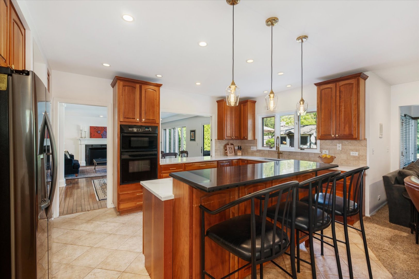 281 W Elm Park Avenue, Elmhurst, IL 60126