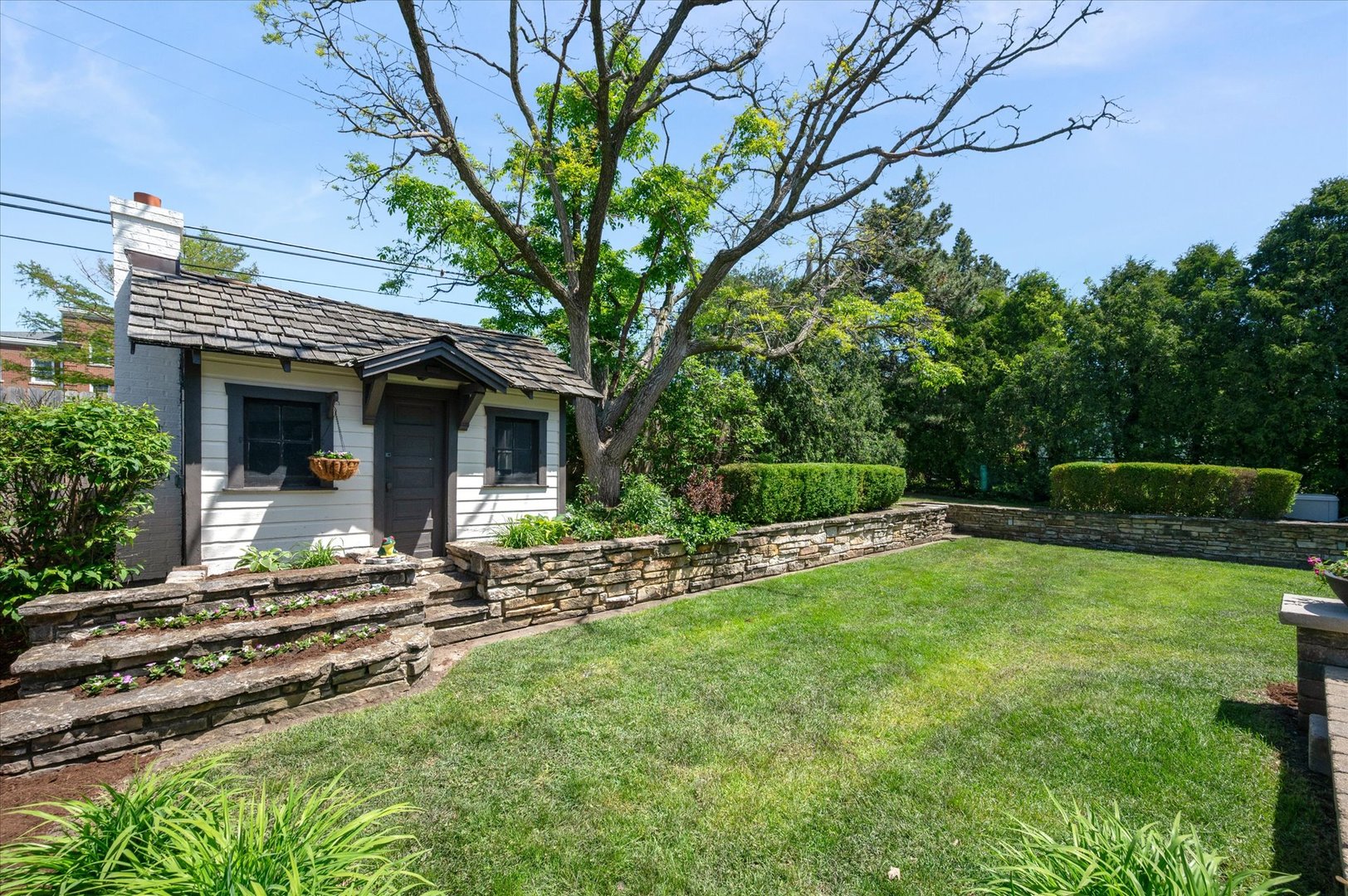 281 W Elm Park Avenue, Elmhurst, IL 60126