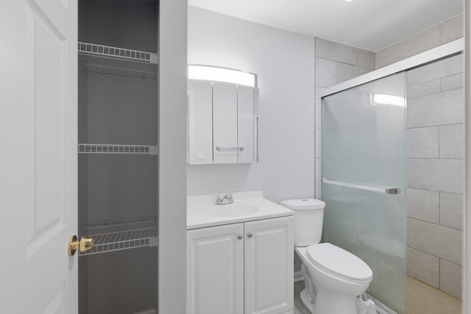 621 Virginia Road #107, Crystal Lake, IL 60014
