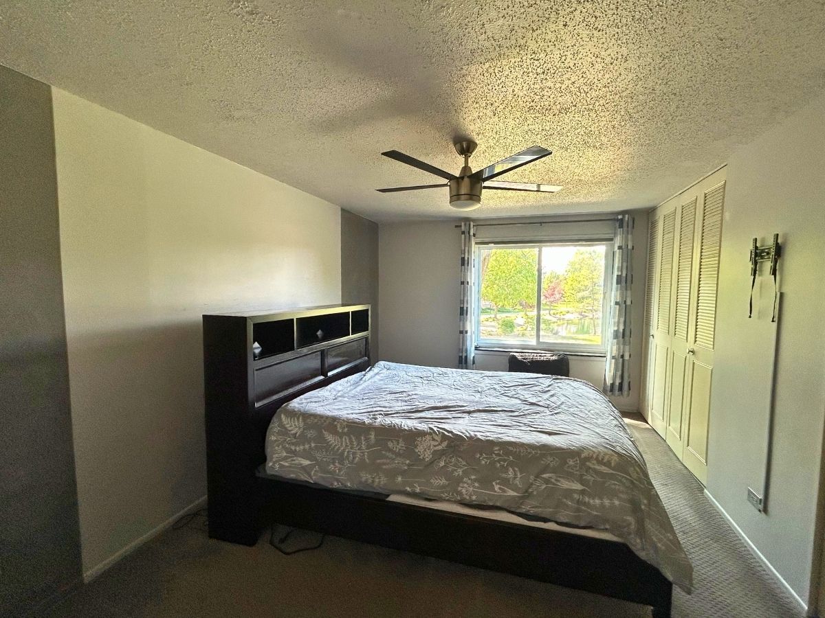 1206 New Wilke Road #206, Arlington Heights, IL 60005
