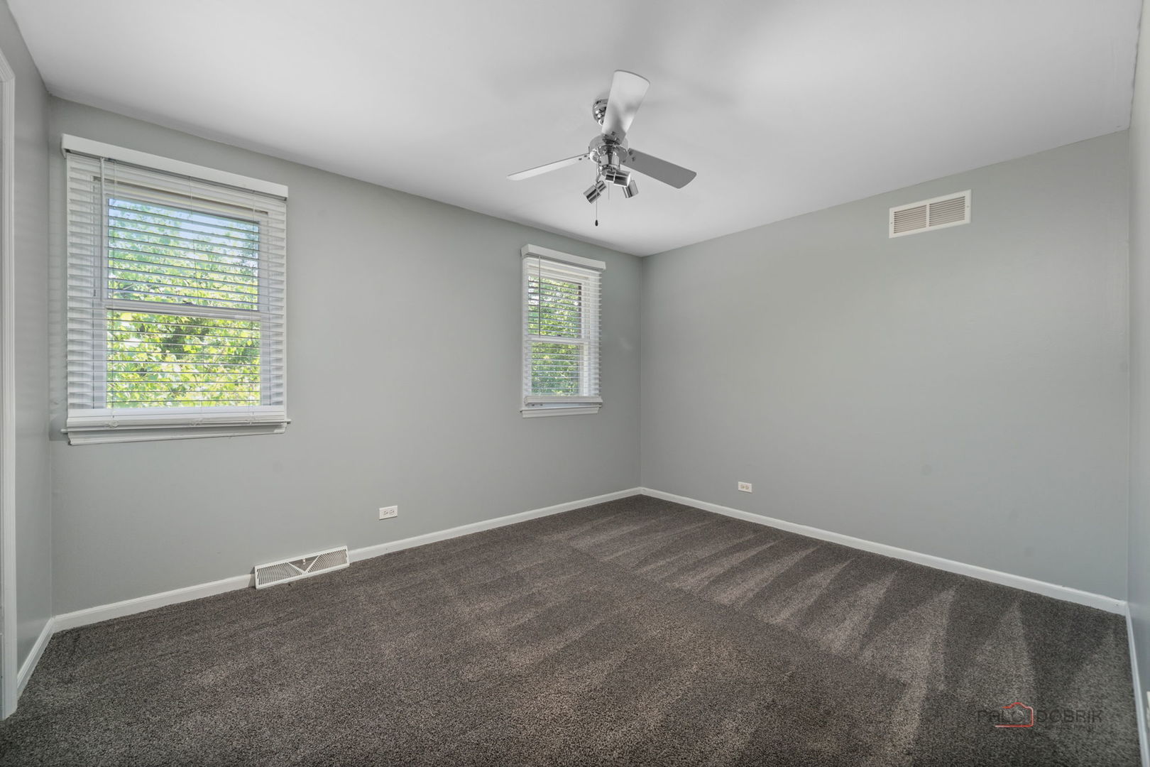 16888 W Orchard Valley Drive, Gurnee, IL 60031