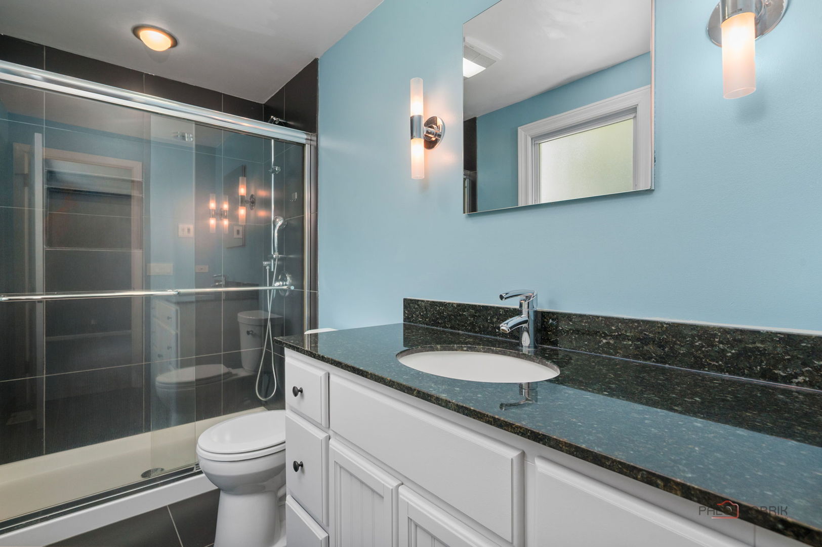 16888 W Orchard Valley Drive, Gurnee, IL 60031