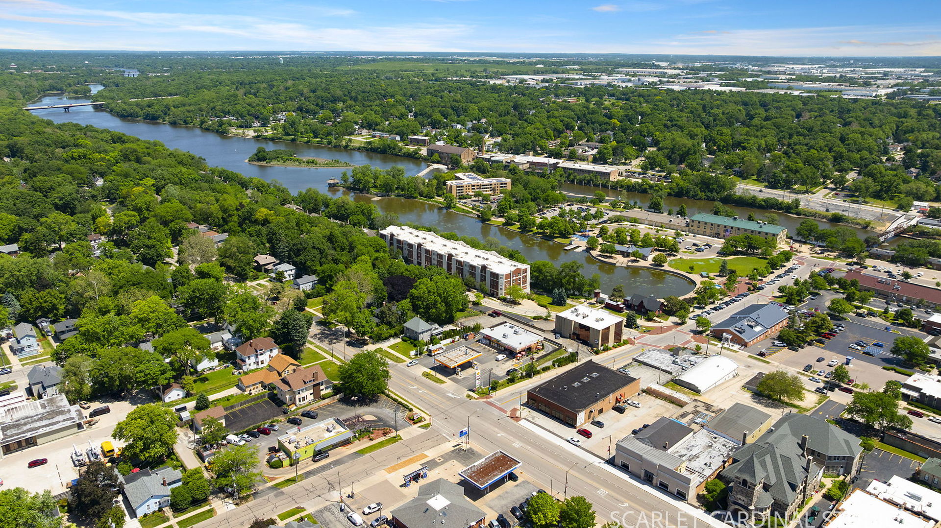 27 N Lincoln Street, Batavia, IL 60510