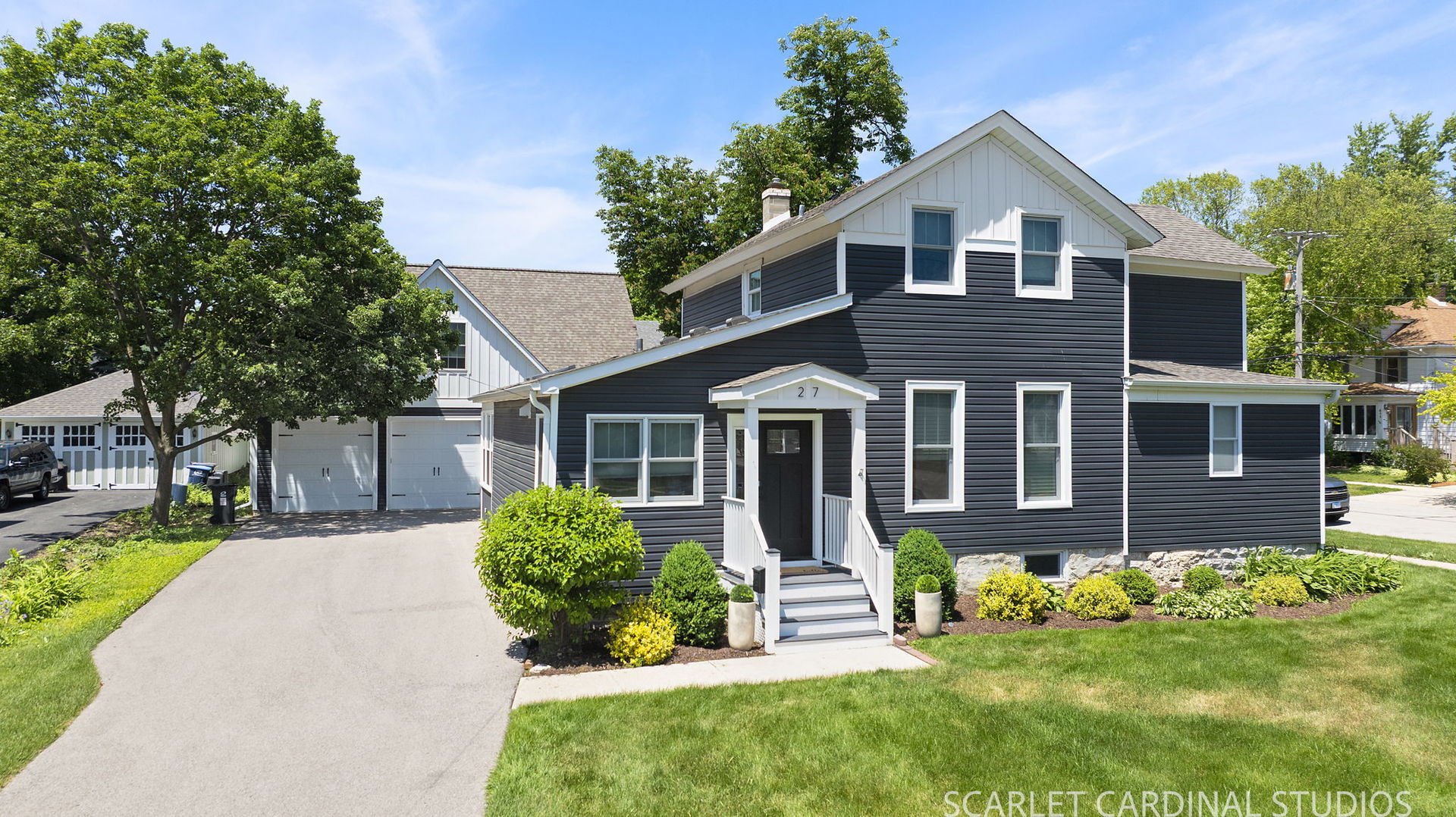27 N Lincoln Street, Batavia, IL 60510