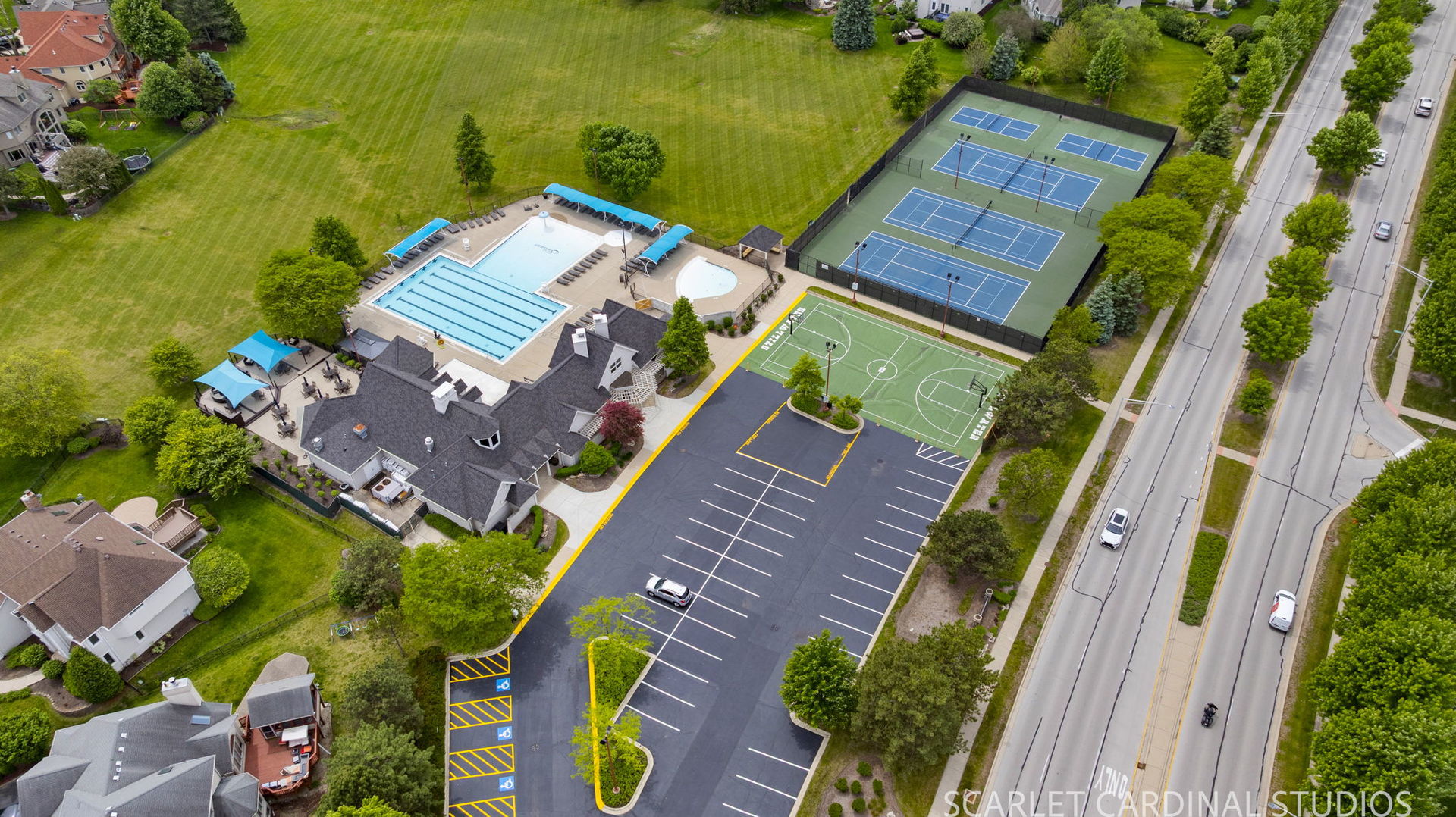 2239 Hillsboro Lane, Naperville, IL 60564