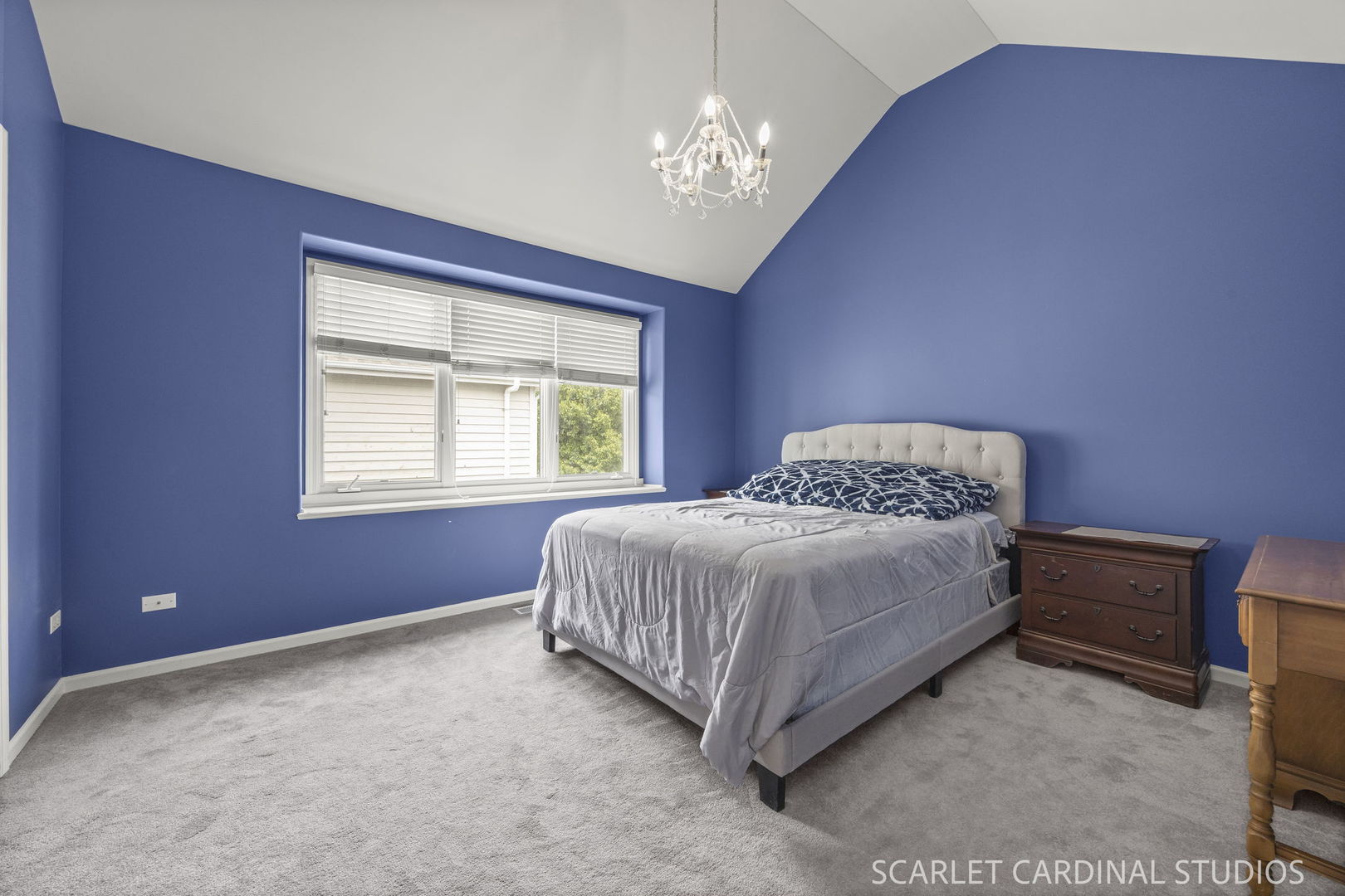 2239 Hillsboro Lane, Naperville, IL 60564