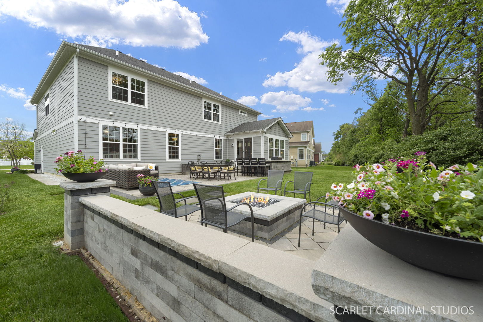 851 Heatherfield Circle, Naperville, IL 60565