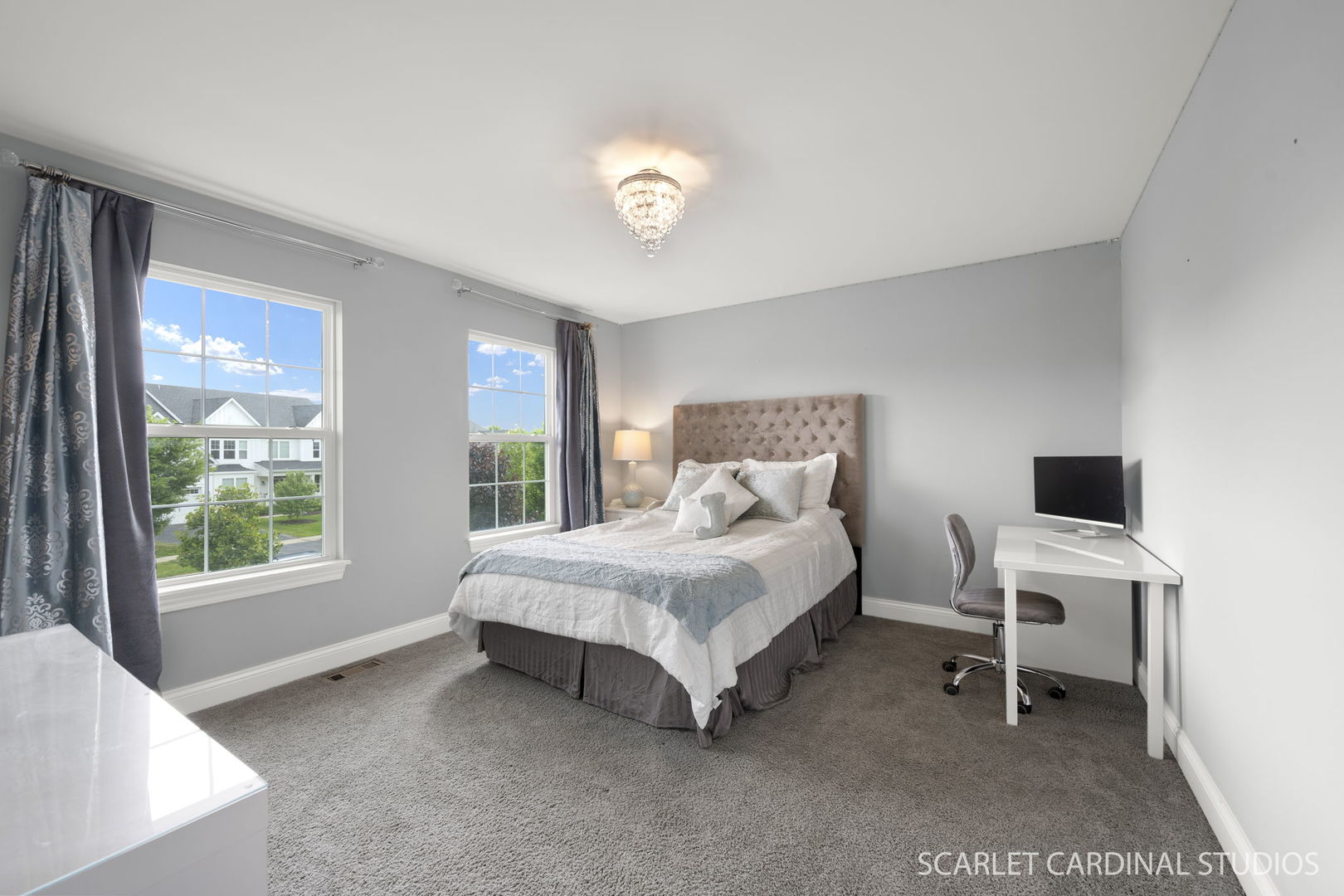 851 Heatherfield Circle, Naperville, IL 60565