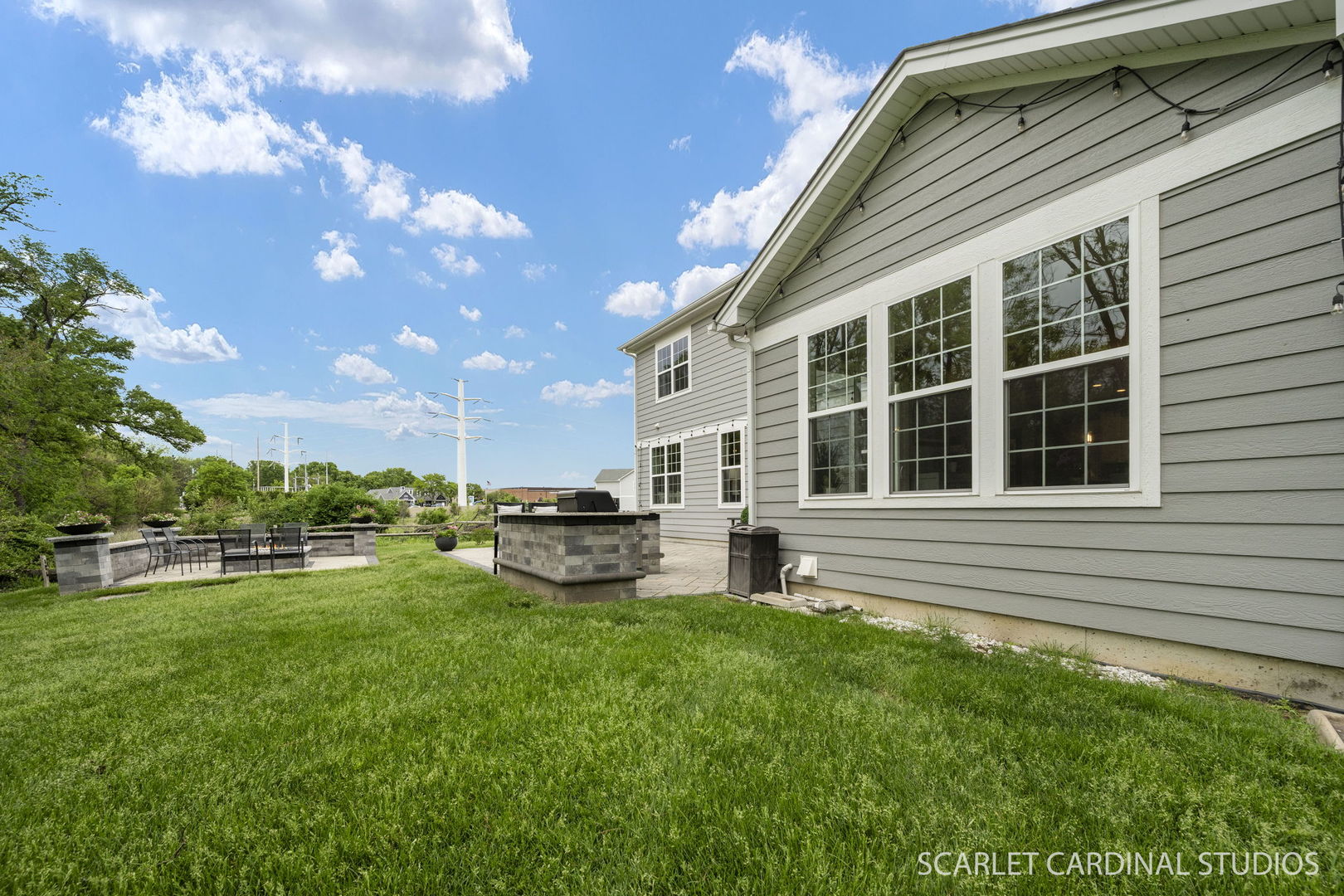 851 Heatherfield Circle, Naperville, IL 60565