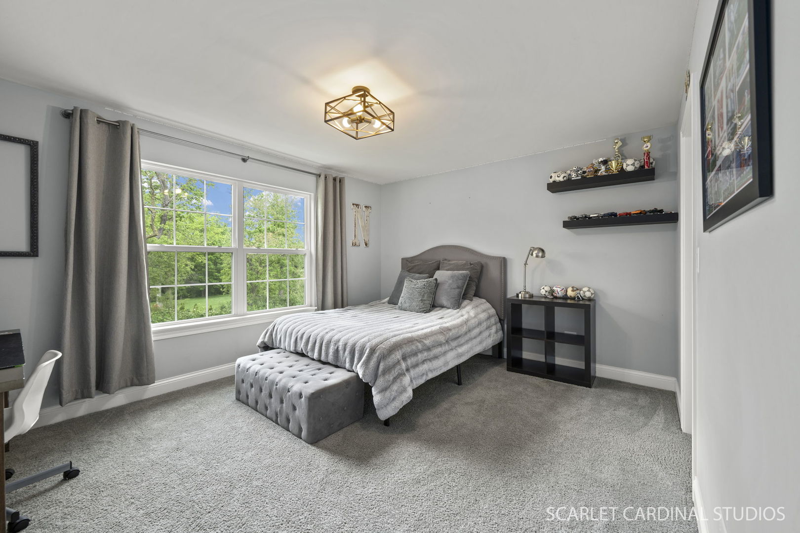 851 Heatherfield Circle, Naperville, IL 60565