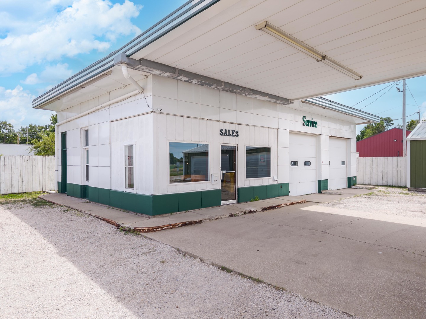 504 N Division Street, Chenoa, IL 61726