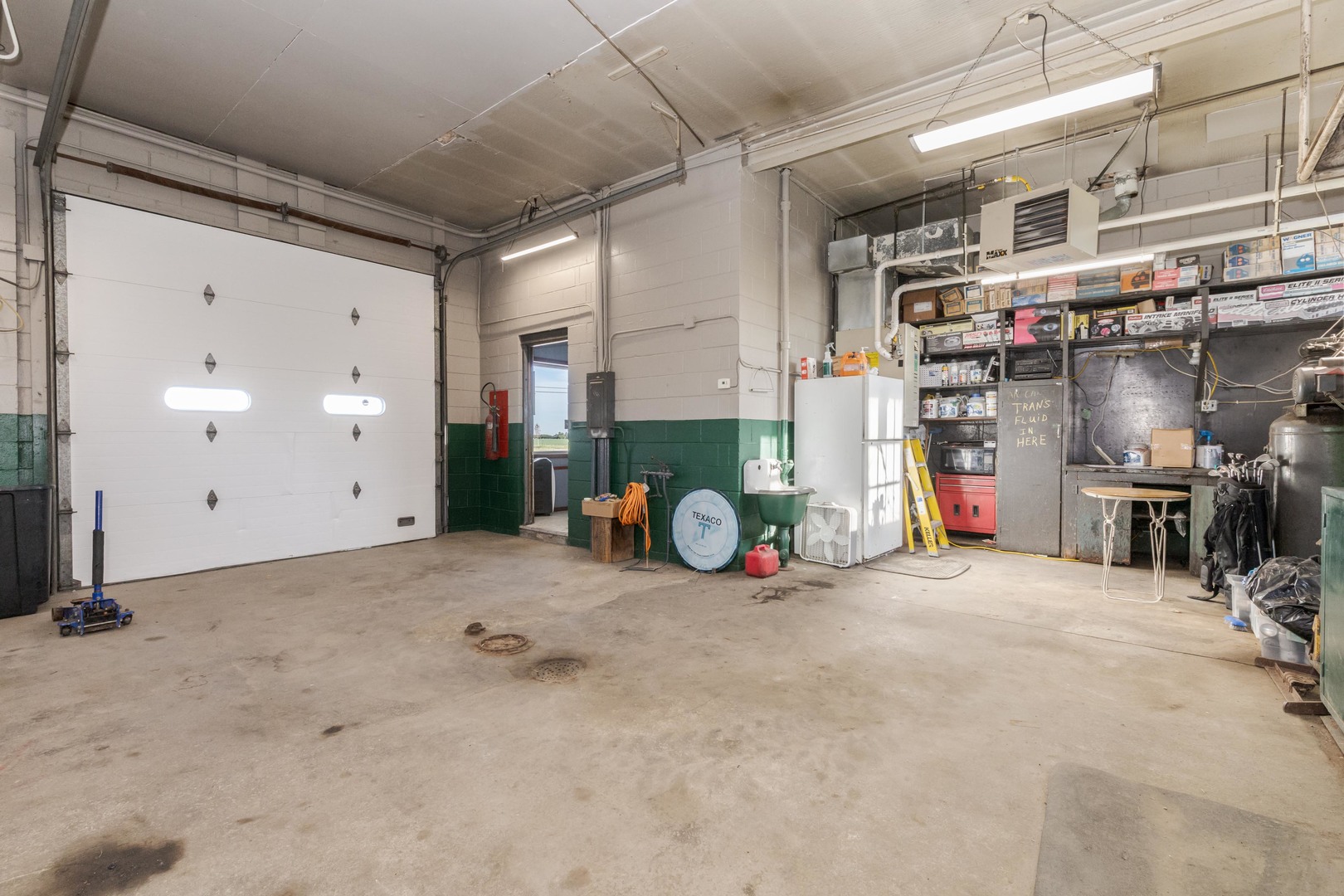 504 N Division Street, Chenoa, IL 61726