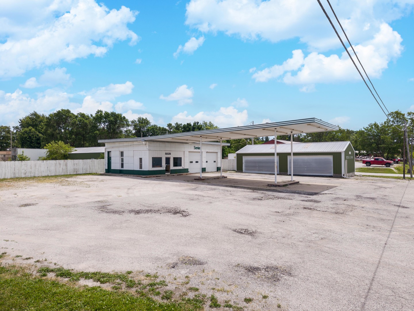 504 N Division Street, Chenoa, IL 61726