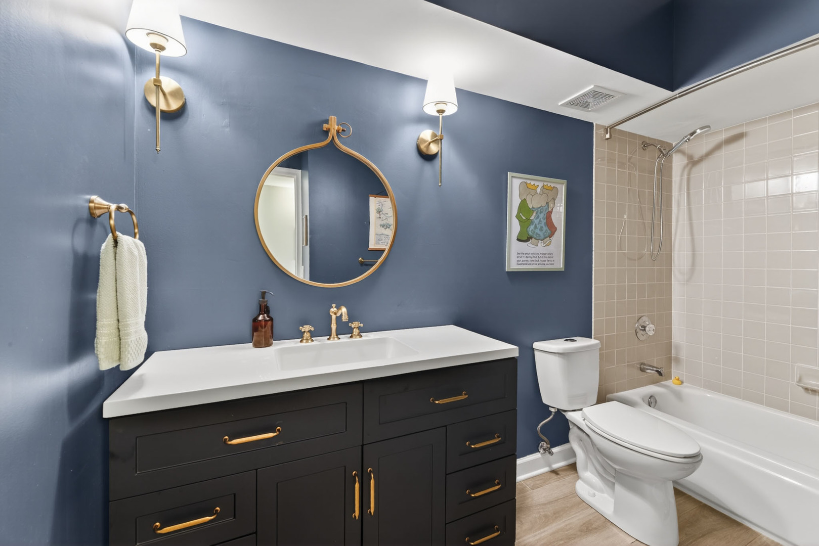 201 N Vail Avenue #807, Arlington Heights, IL 60004