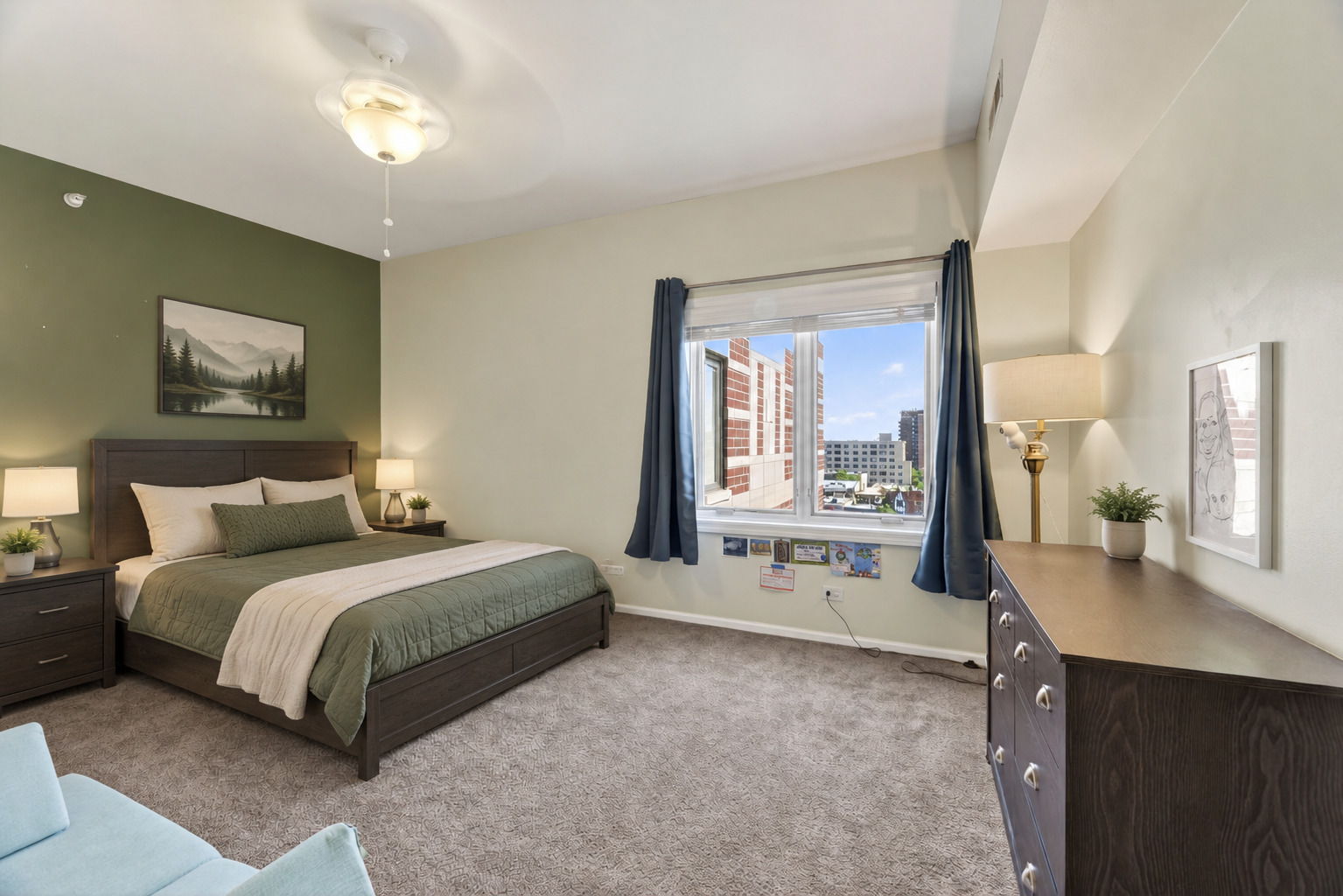 201 N Vail Avenue #807, Arlington Heights, IL 60004