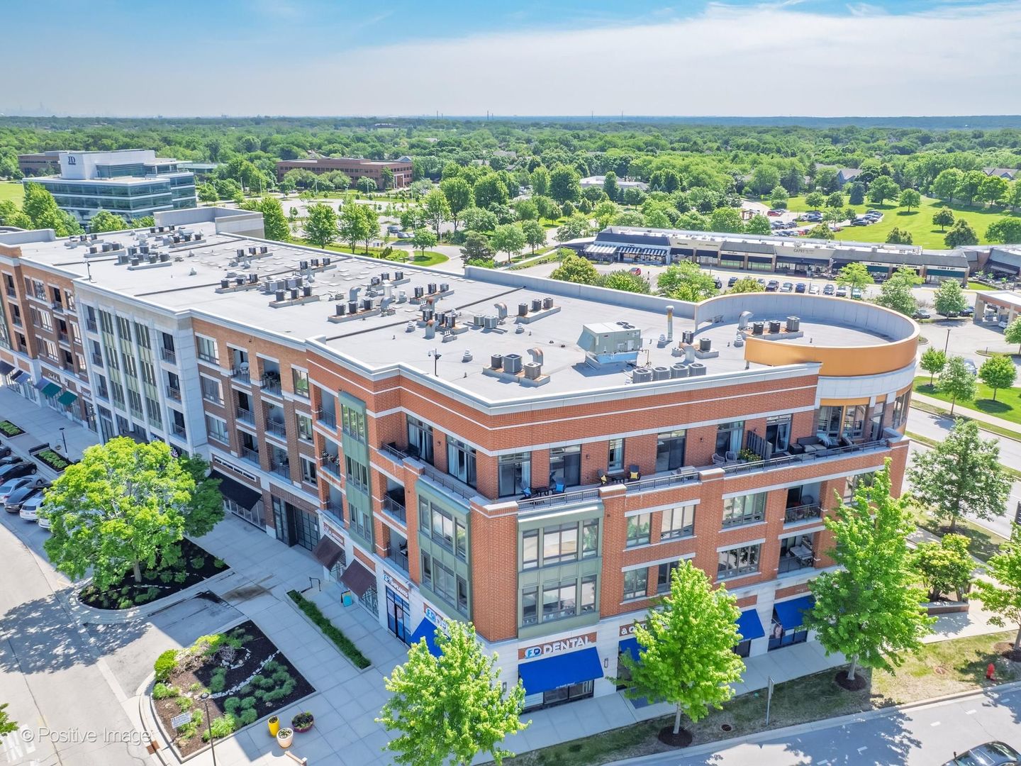 450 Village Center Drive #407, Burr Ridge, IL 60527