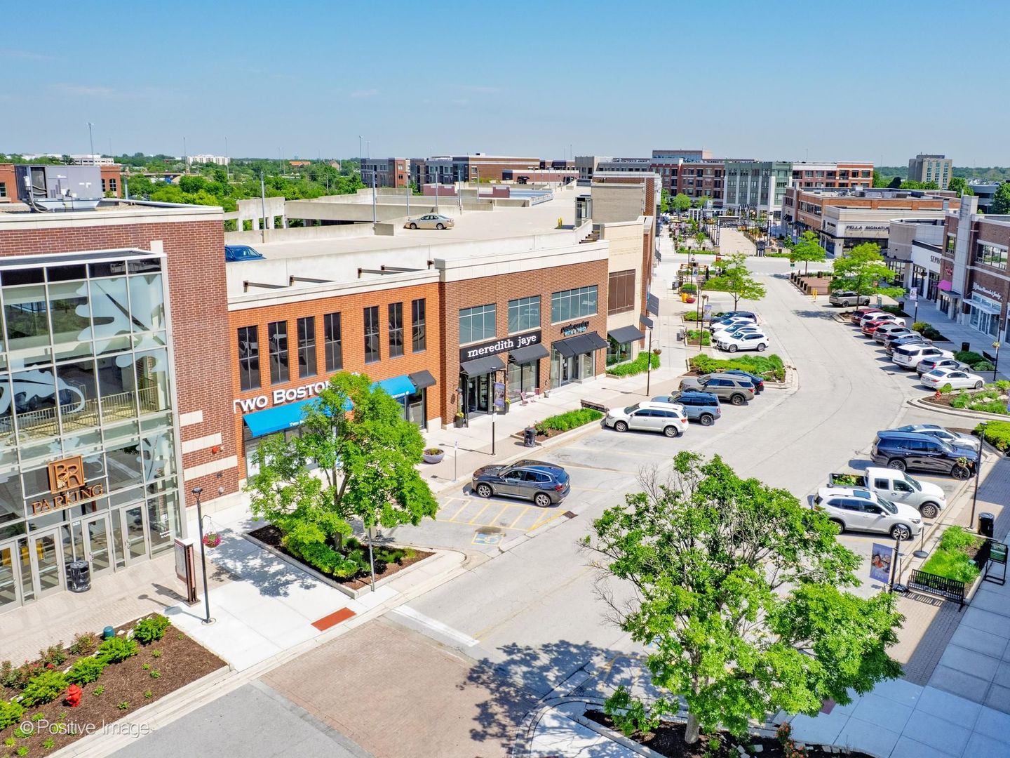 450 Village Center Drive #407, Burr Ridge, IL 60527