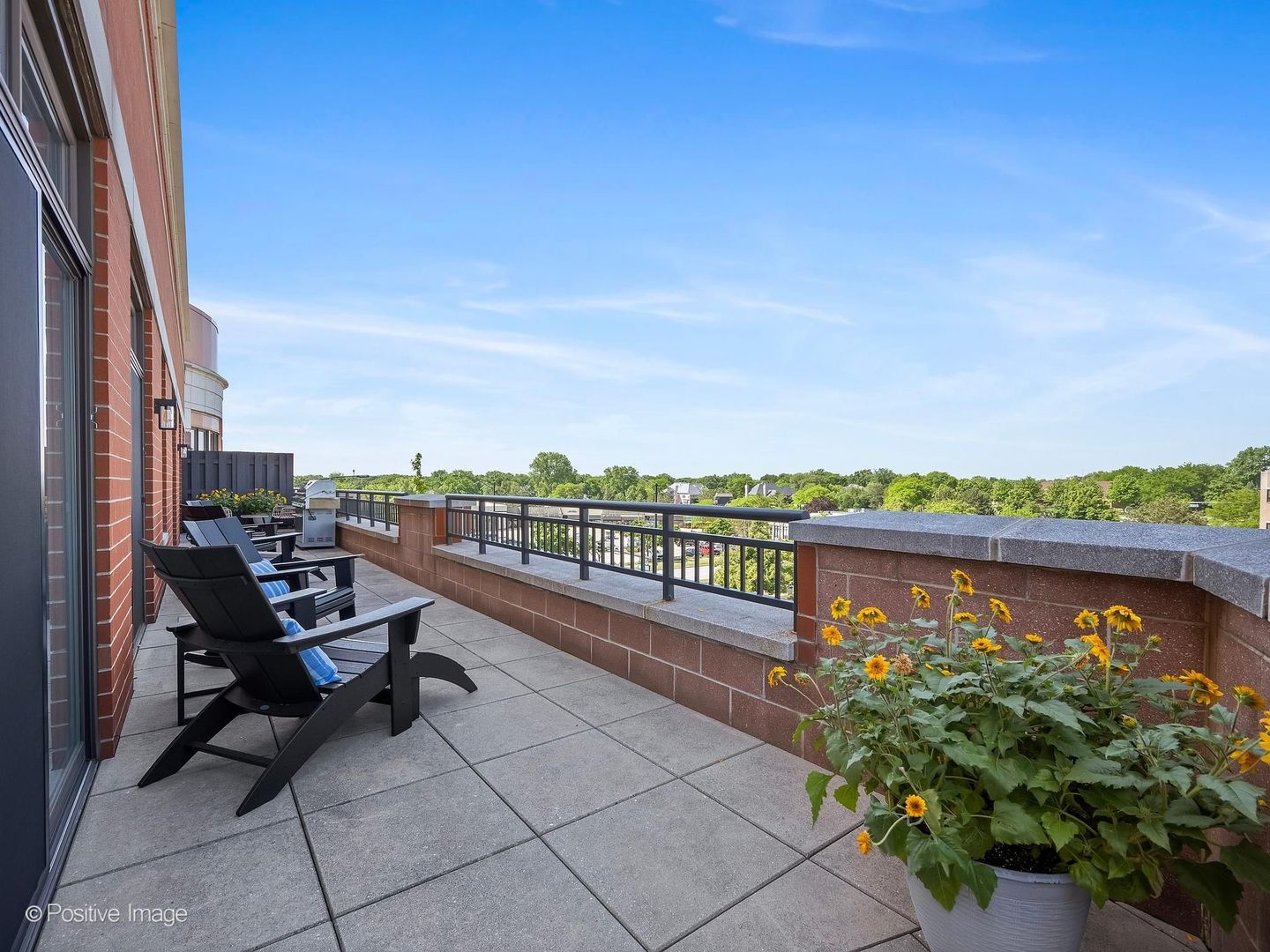 450 Village Center Drive #407, Burr Ridge, IL 60527