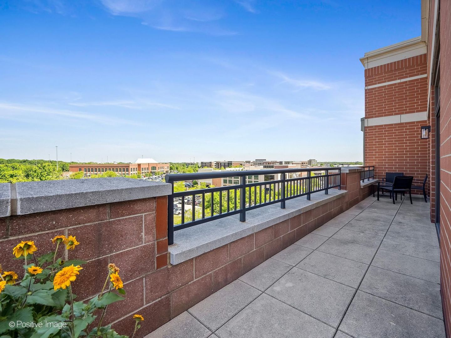 450 Village Center Drive #407, Burr Ridge, IL 60527