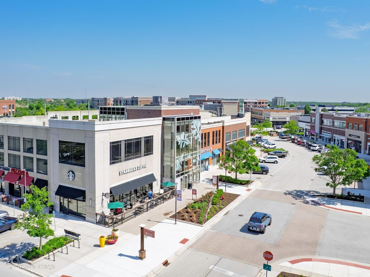 450 Village Center Drive #407, Burr Ridge, IL 60527
