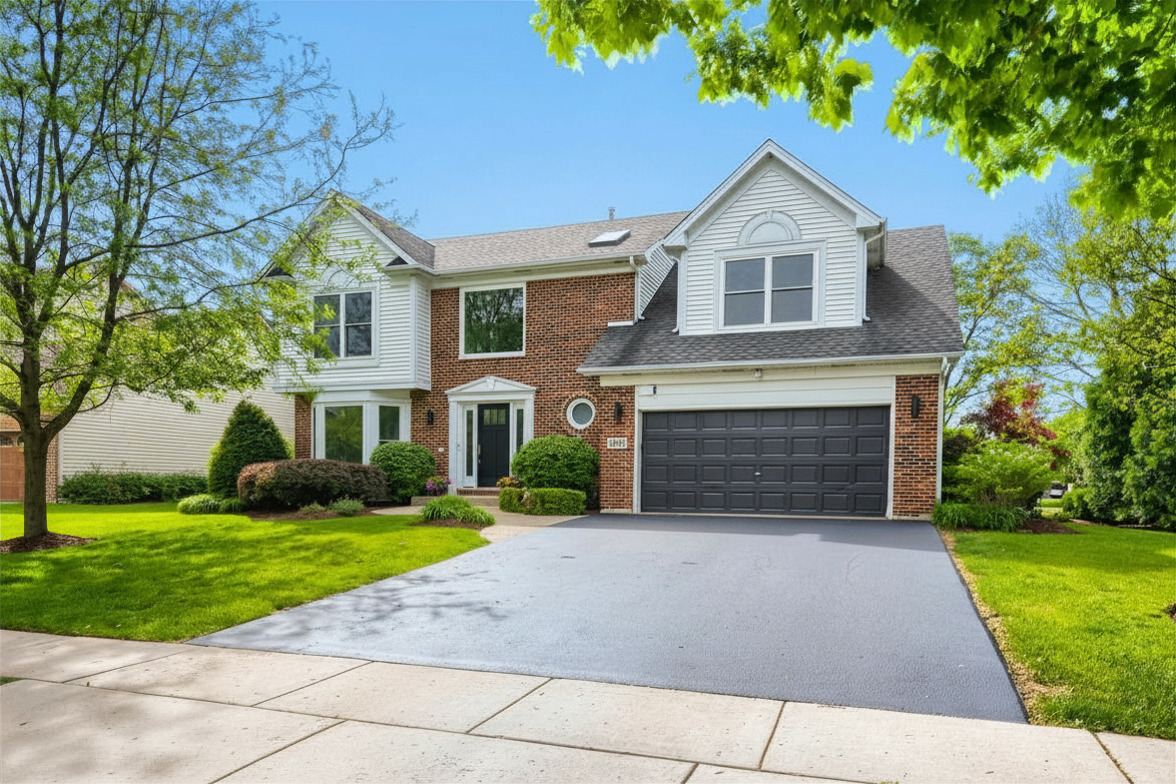 1820 Nicholson Drive, Hoffman Estates, IL 60192