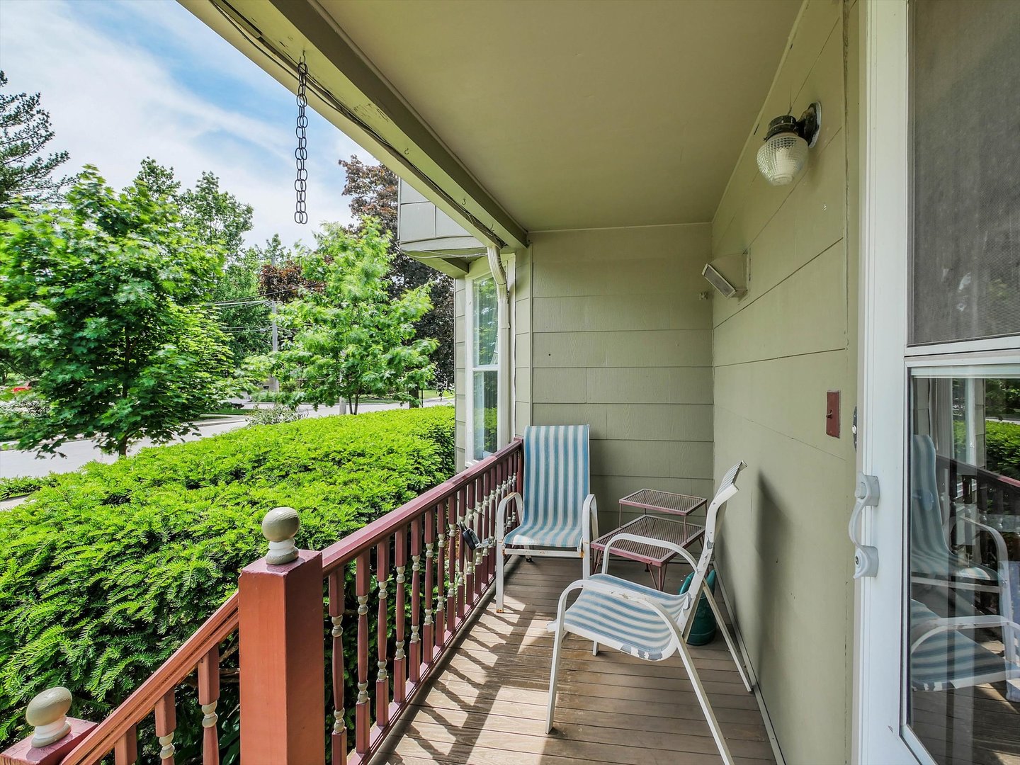 433 Arlington Avenue, Elgin, IL 60120