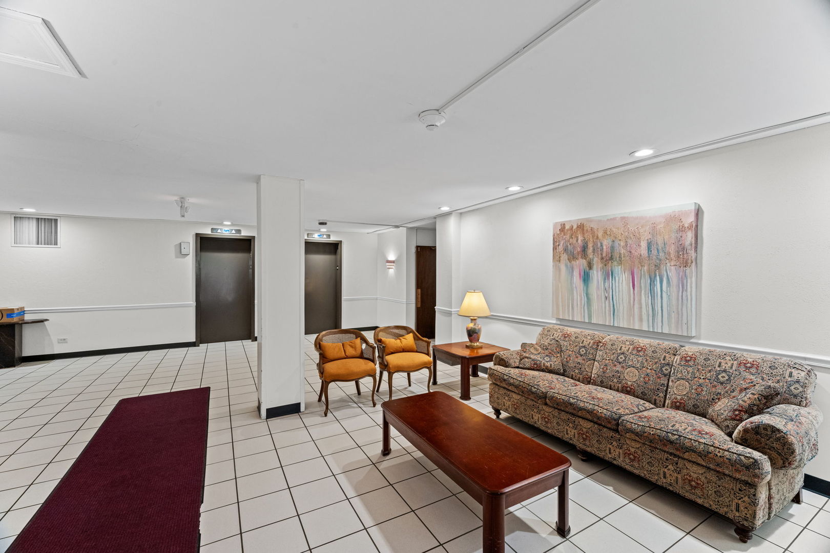 1500 Harbour Drive #4F, Wheeling, IL 60090