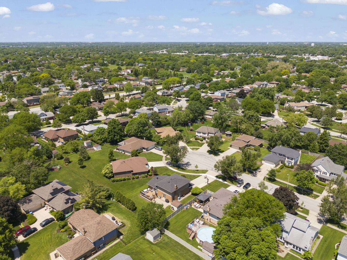 1825 Northbridge Place, Downers Grove, IL 60516