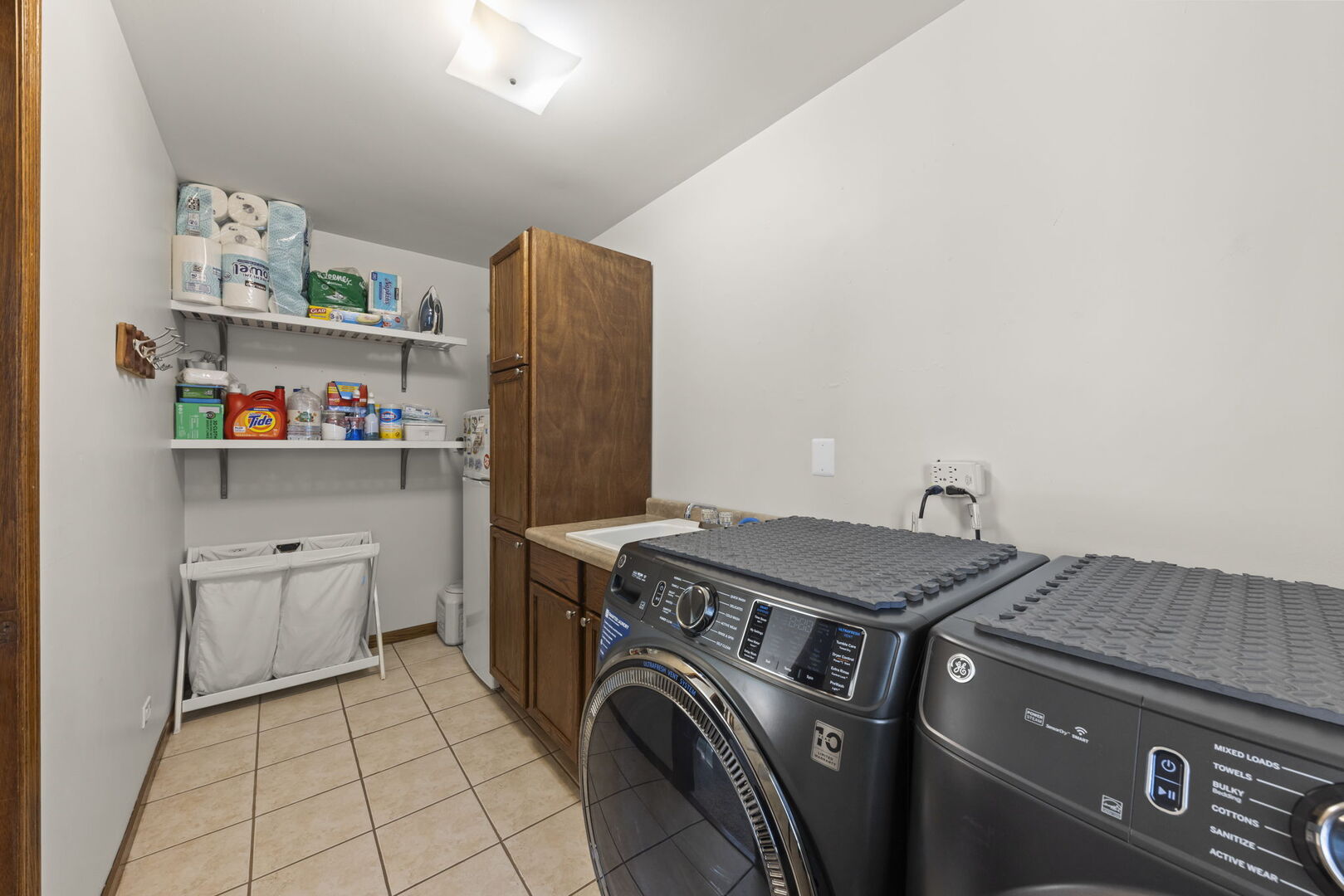 1825 Northbridge Place, Downers Grove, IL 60516