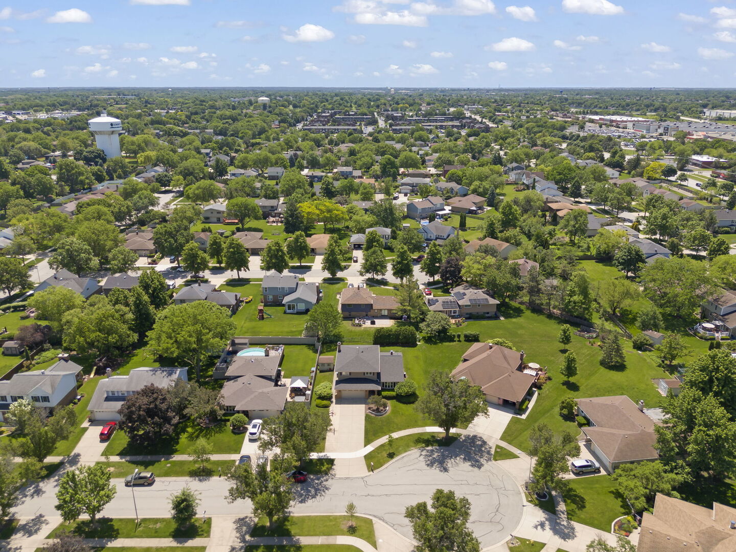 1825 Northbridge Place, Downers Grove, IL 60516