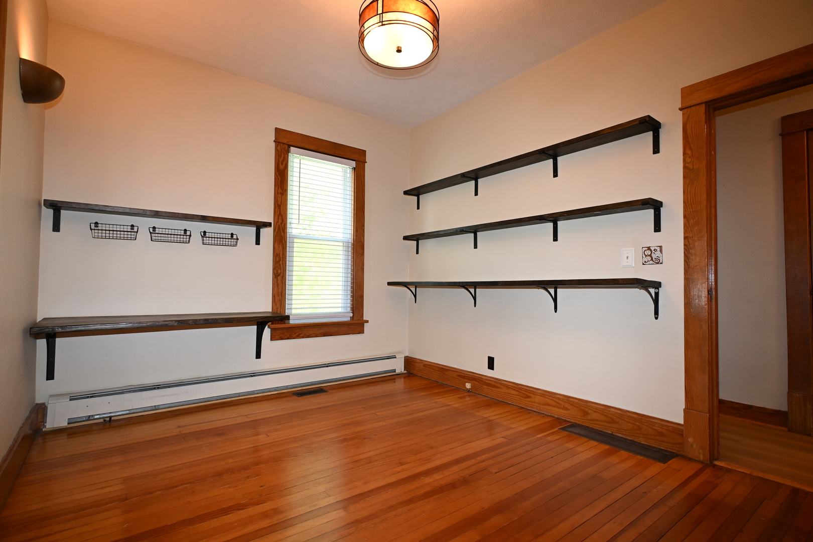 407 N Franklin Street, Roanoke, IL 61561