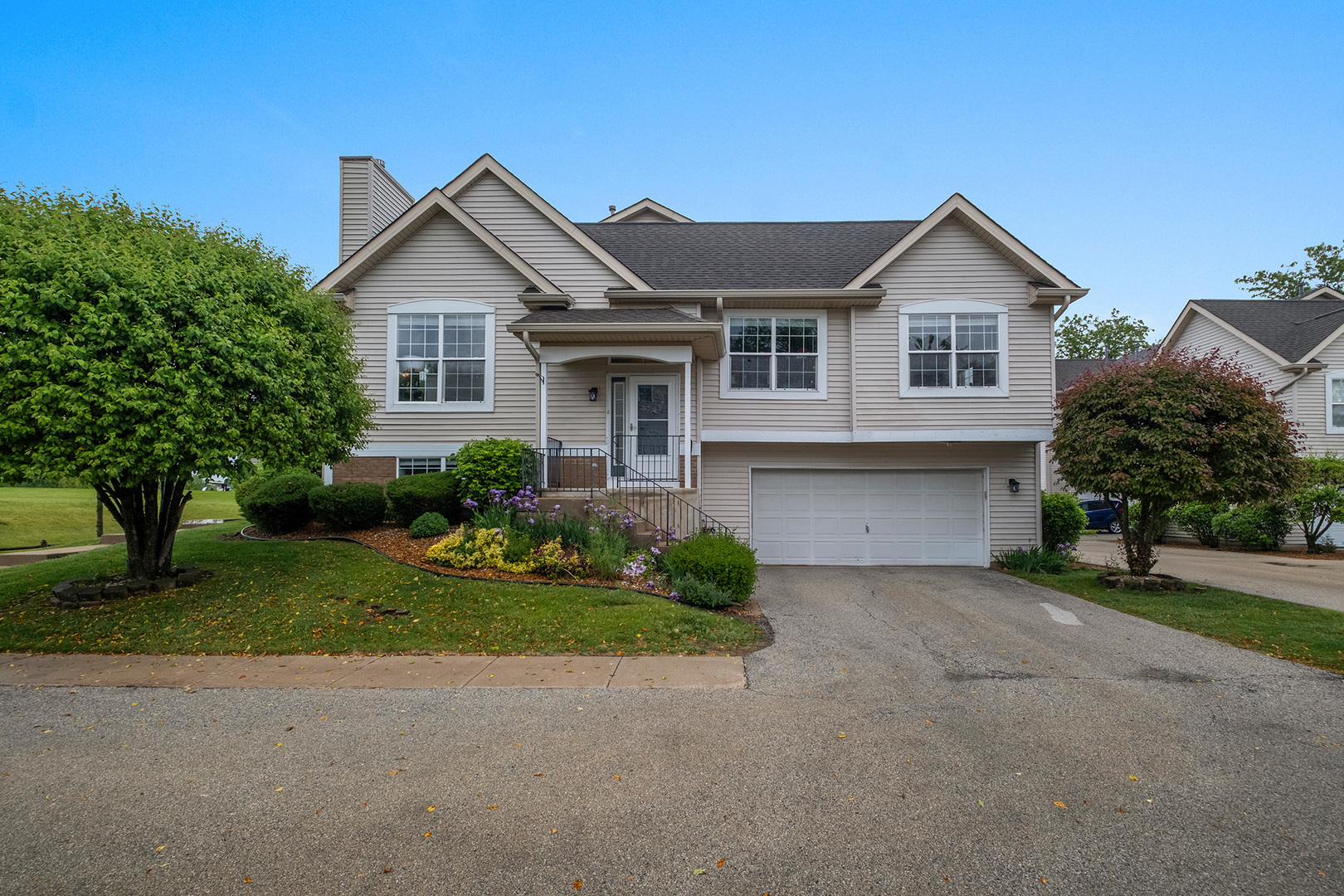 17419 Yakima Drive #17419, Lockport, IL 60441