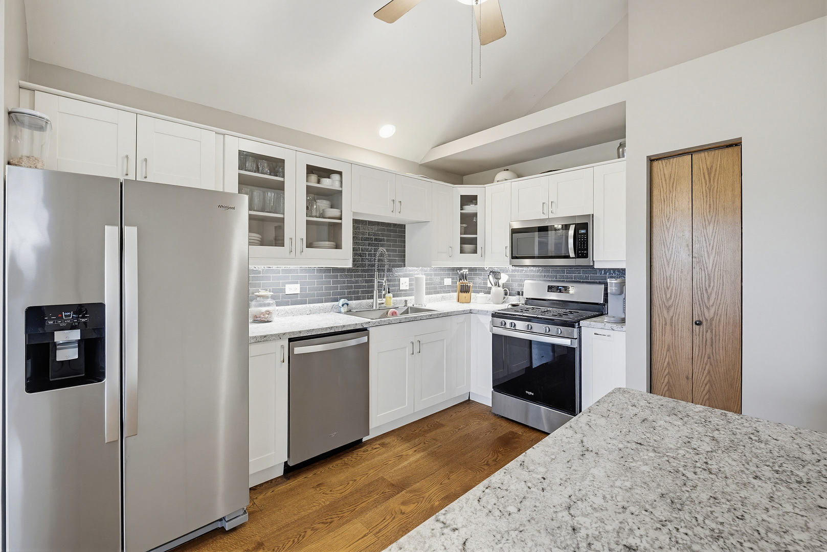 17419 Yakima Drive #17419, Lockport, IL 60441