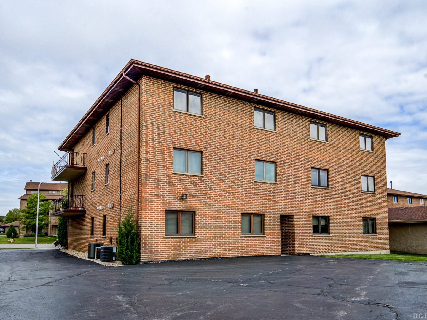 16755 Paxton Avenue #3N, Tinley Park, IL 60477