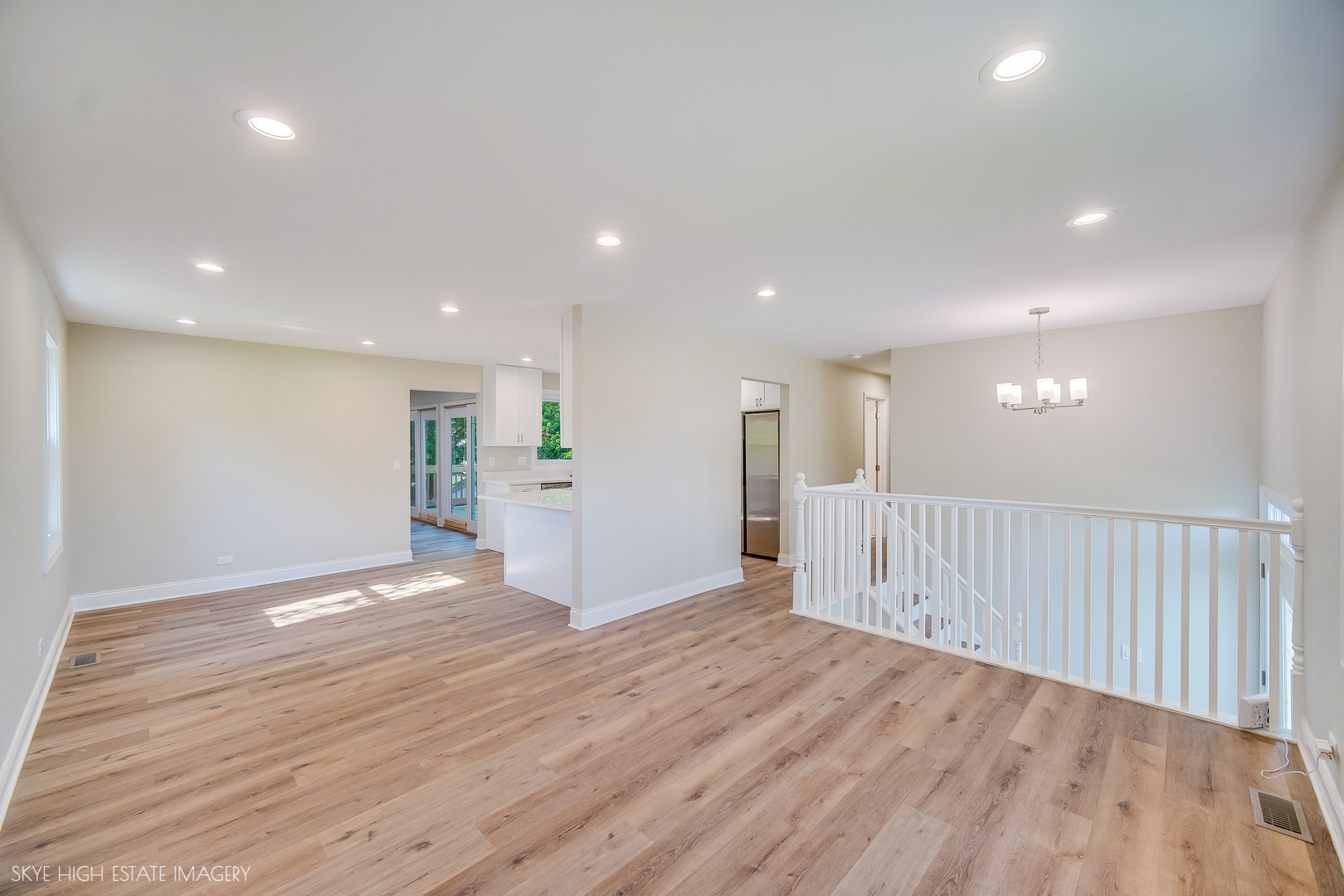 8131 W Evergreen Drive, Frankfort, IL 60423